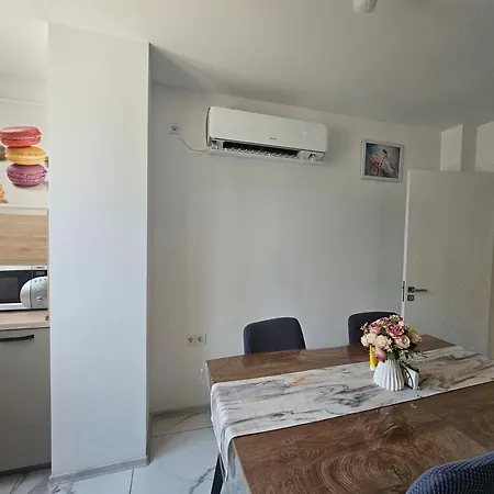 Ann's Апартамент Варна